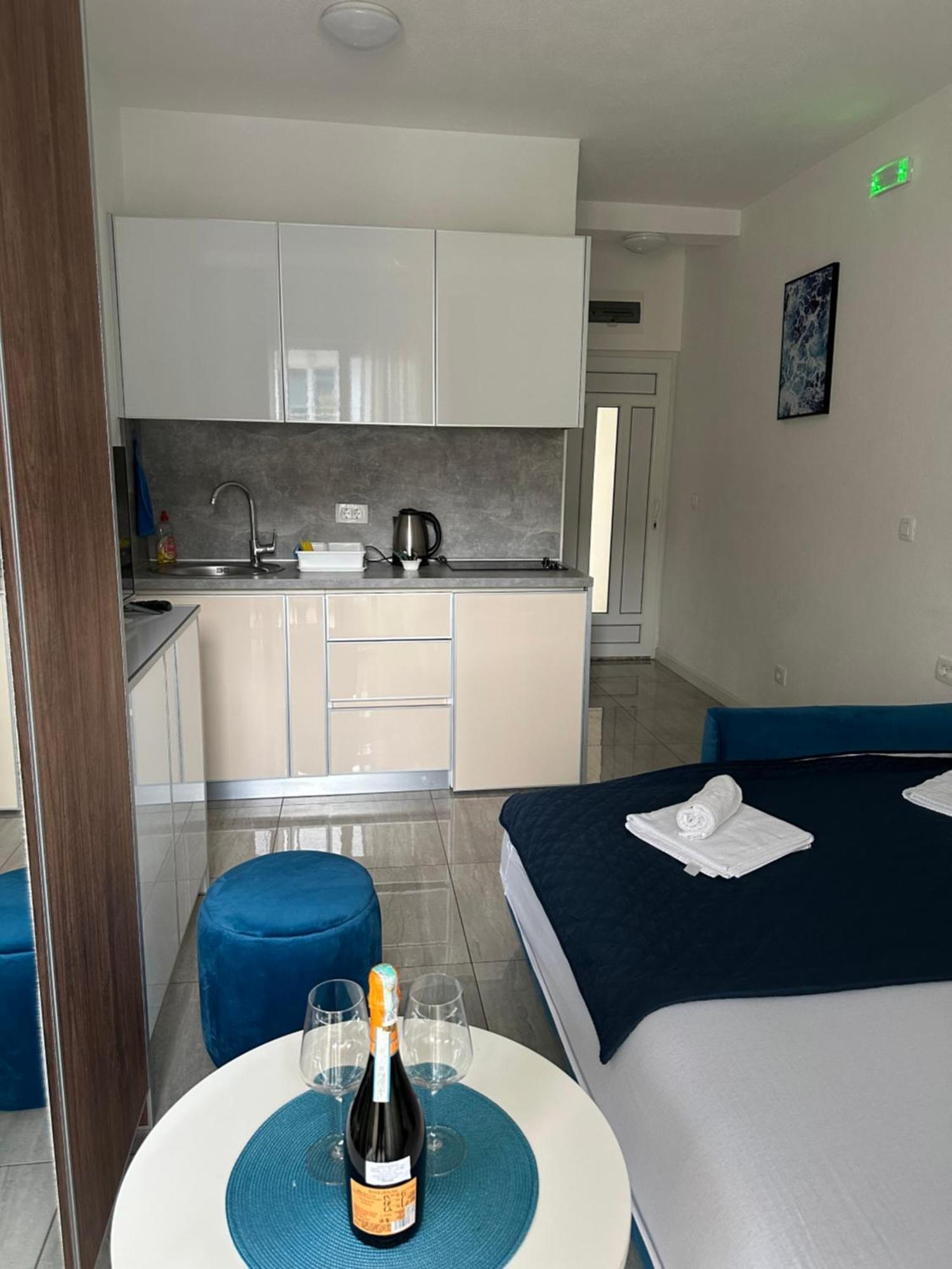 As Apartmani Budva Exterior foto
